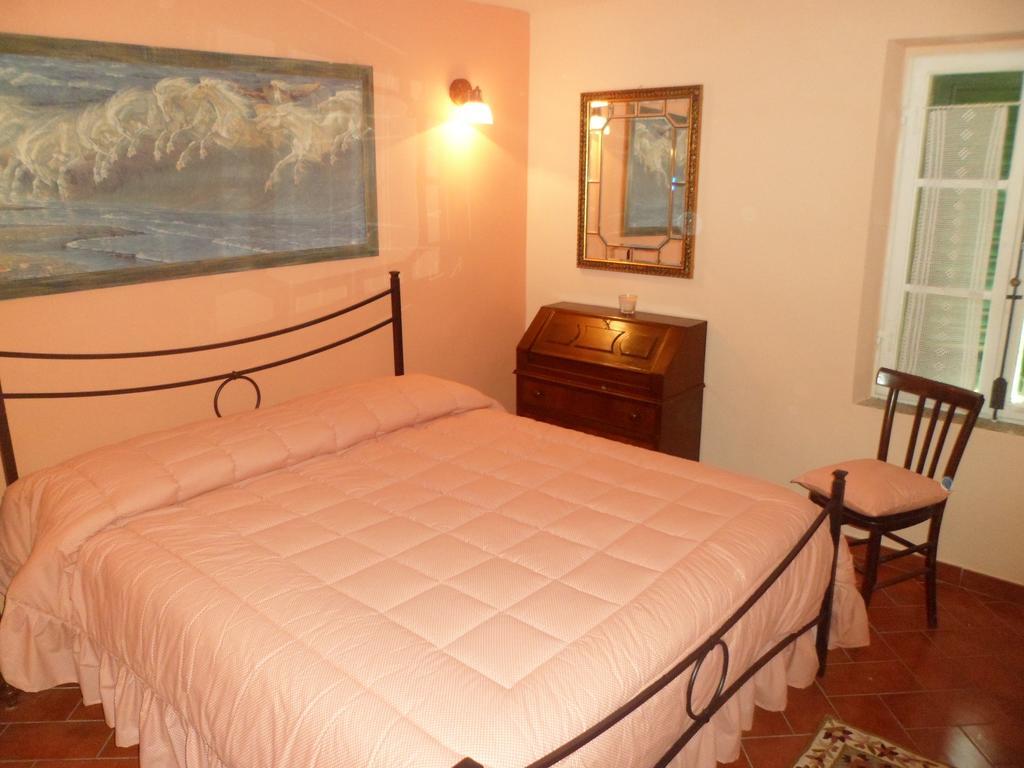 La Fiera Vecchia Apartments Meleto Eksteriør bilde