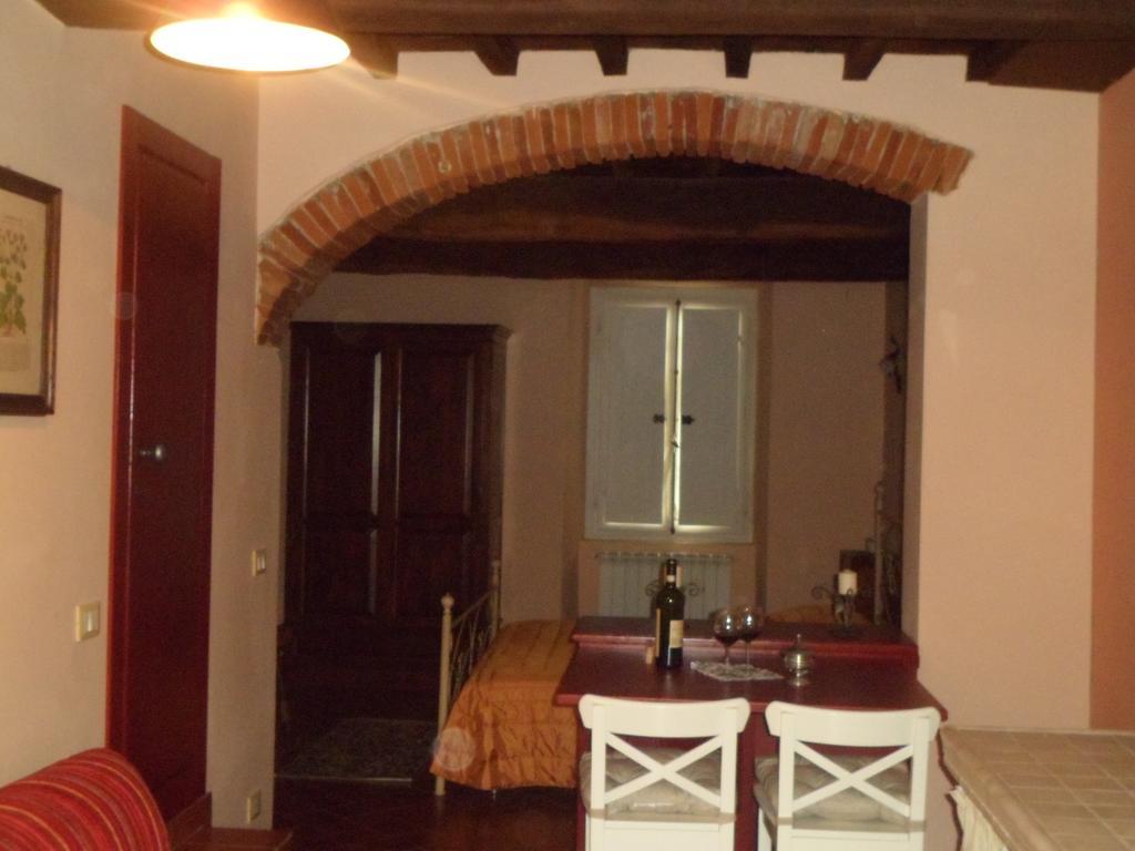 La Fiera Vecchia Apartments Meleto Rom bilde
